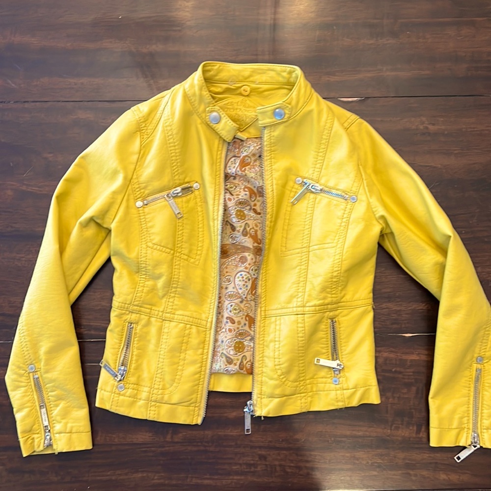 Joujou yellow faux leather jacket size 7/8